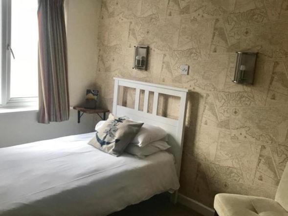 The Anchor Inn Каус Екстер'єр фото