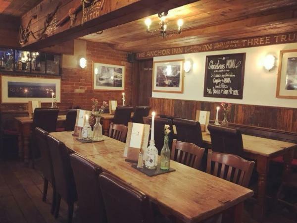 The Anchor Inn Каус Екстер'єр фото